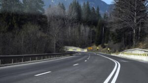 trafic-inchis-mai-multe-zile-pe-dn-1-pentru-lucrari-de-luni-pe-ce-sector-de-drum-se-opreste-circulatia-si-rutele-ocolitoare-1024900