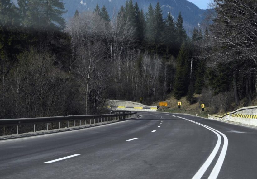 trafic-inchis-mai-multe-zile-pe-dn-1-pentru-lucrari-de-luni-pe-ce-sector-de-drum-se-opreste-circulatia-si-rutele-ocolitoare-1024900